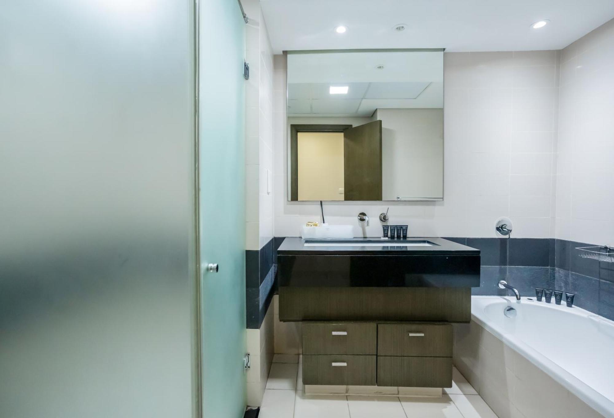 فيلا Vacay Lettings - Loft Downtown دبي المظهر الخارجي الصورة
